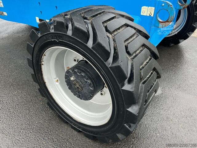 Телескопична платформа JLG 860SJ