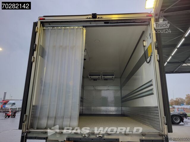 Kyld/fryst transport Mercedes Atego 1524 Atego 4X2 16tonner Thermo King T-120...
