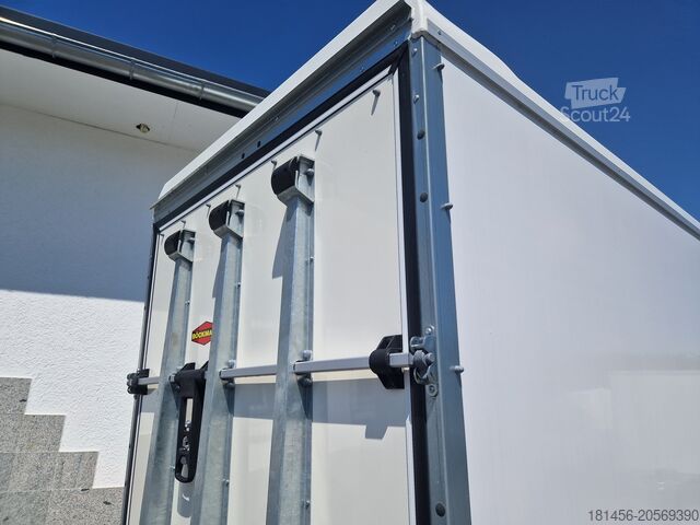 Фургон Böckmann KT 3015/20 H Heckrampe bis 1000kg belastbar glatte GFK Wände Tandem 2000kg Lagerverkauf