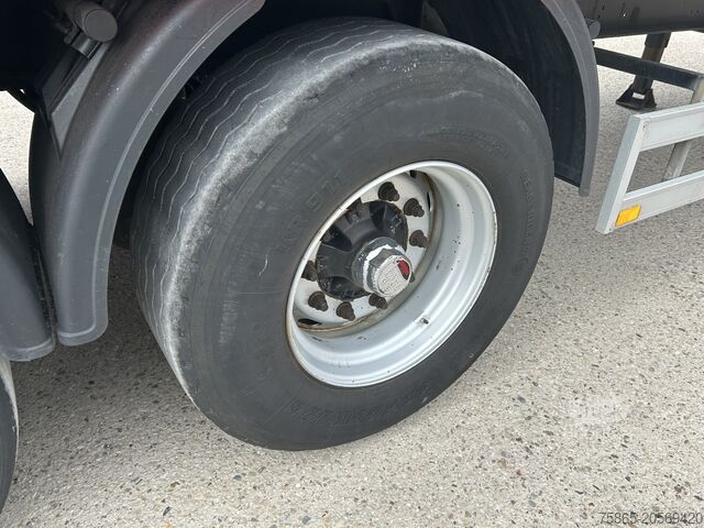 Przesuwne plandeki Pacton T3-001 / Curtainside Trailer / BPW Drum / APK T...