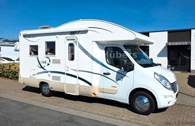 Polointegrovaný karavan XGO Coupe 300 - Festbett -  - Solar -