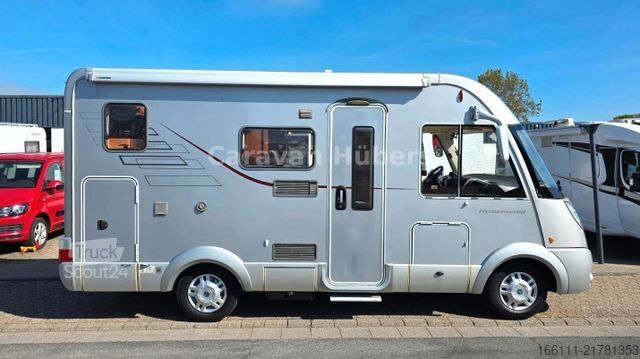 Интегриран кемпер HYMER/ERIBA B 504 - Hub/Festbett - Solar -