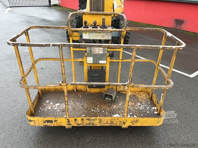 Gelenkarbeitsbühne Haulotte Ha 16 Spx