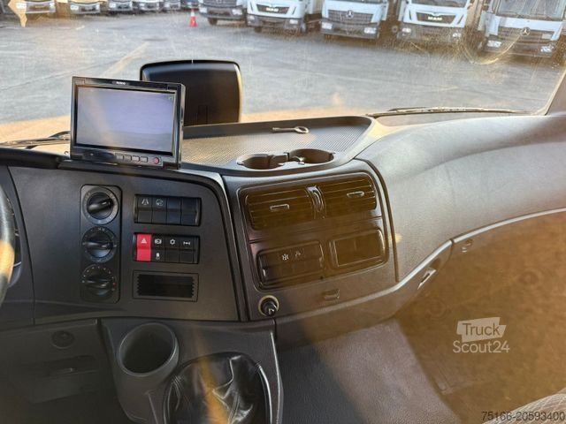 Furgón volquete trilateral MERCEDES-BENZ ATEGO 818K Kipper Meiller 3-Seiten* AHK 2x KLIMA