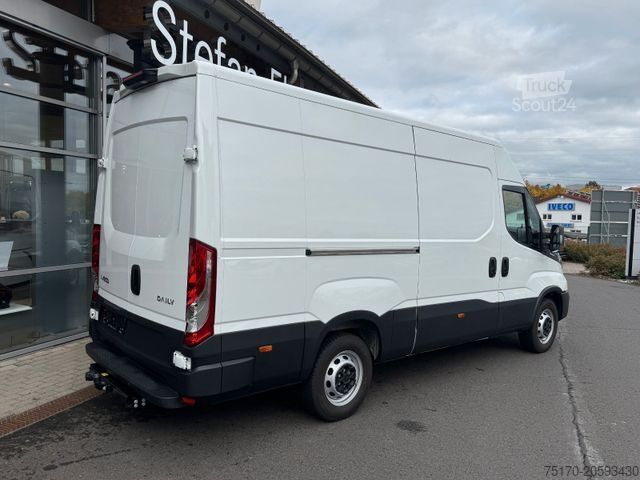 Varebil IVECO Daily 35S16 A8 *R3.520mm*Automatik*AHK*ACC*