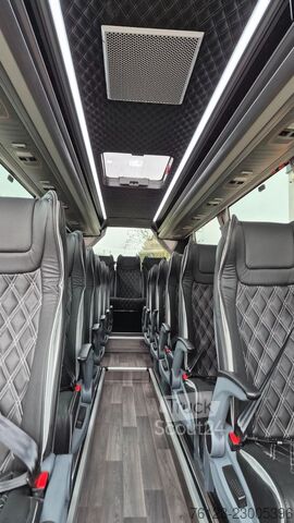 Minibus MERCEDES-BENZ Sprinter 519 29 SchlafsesselVorlauffahrzeug