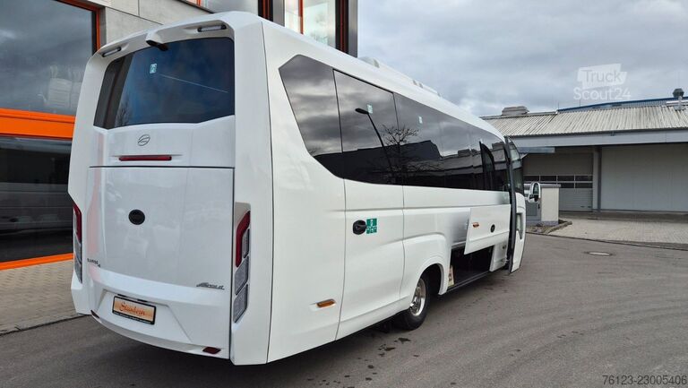 Kleinbus IVECO 2x Daily 70 Lagerfahrzeug Ferqui Sunrise 2,5 m B