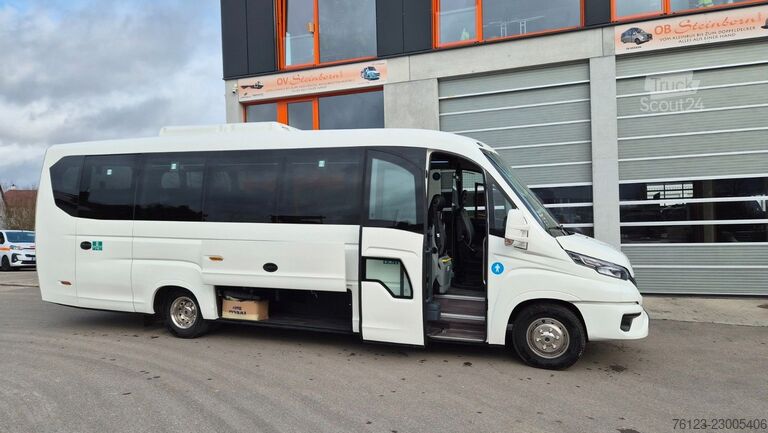 Kleinbus IVECO 2x Daily 70 Lagerfahrzeug Ferqui Sunrise 2,5 m B