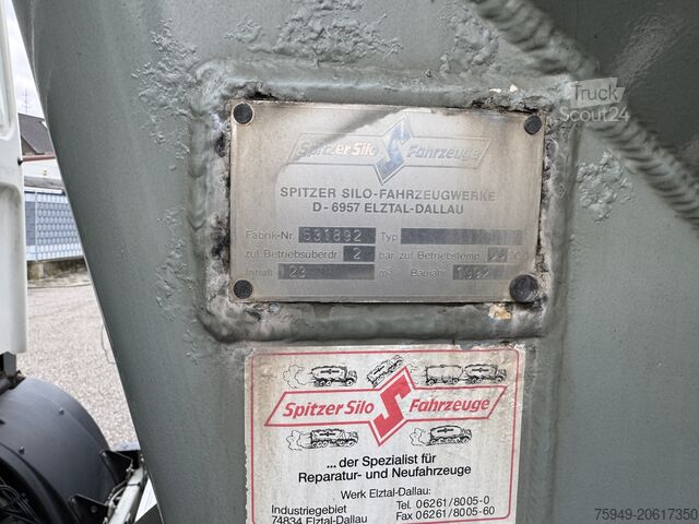 CF 460 6X2 řízení/zvedání, Spitzer silo 23 m³ DAF CF 460 6X2 Lenk/Lift, Spitzer Silo 23cm³