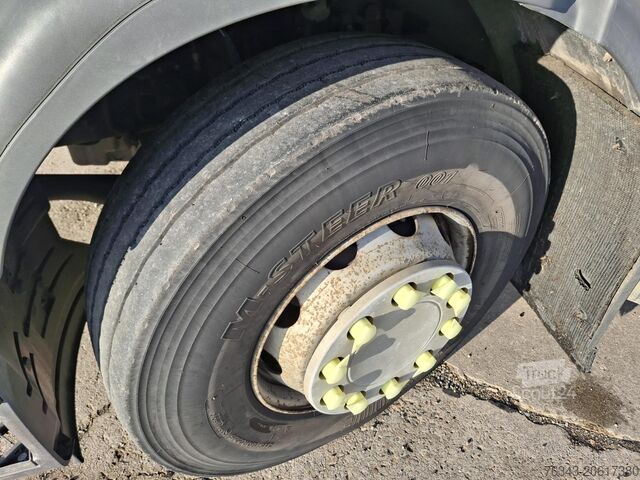 Flakbil med presenning REANAULT D26 WIDE 380 - 6X2 - E6 - RETARDER