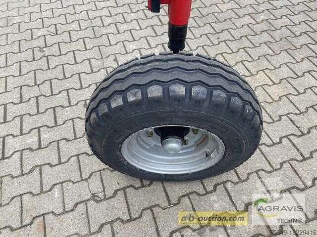 Rastrillo henificador Fella TS 880