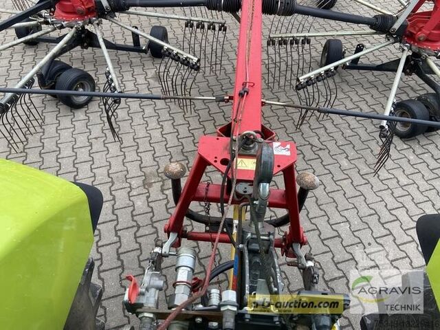 Rastrillo henificador Fella TS 880