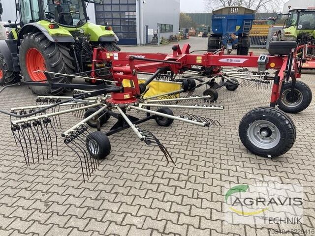 Rastrillo henificador Fella TS 880