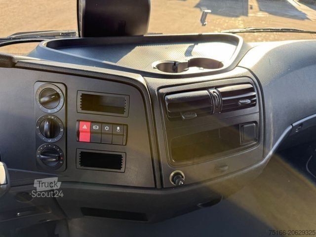 Transporter mit Koffer MERCEDES-BENZ ATEGO 818 L Koffer 6,1m LBW 1 to.*AHK Euro 6E