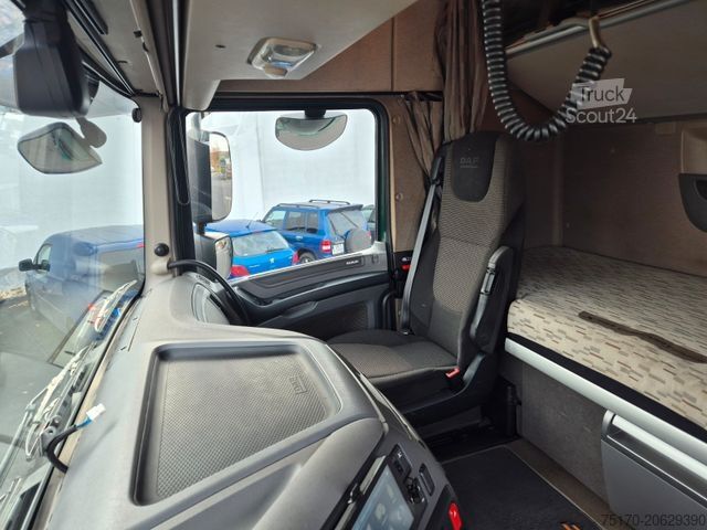 Holztransporter LKW DAF XF 460 6x4 Epsilon M12Z91