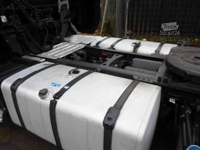 Nagy térfogatú nyergesvontató SCANIA S 500/ LOW DECK !! HIGH LINE