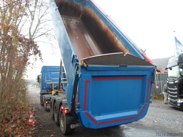 Kipper Auflieger SCHMITZ CARGOBULL Stahlmulde