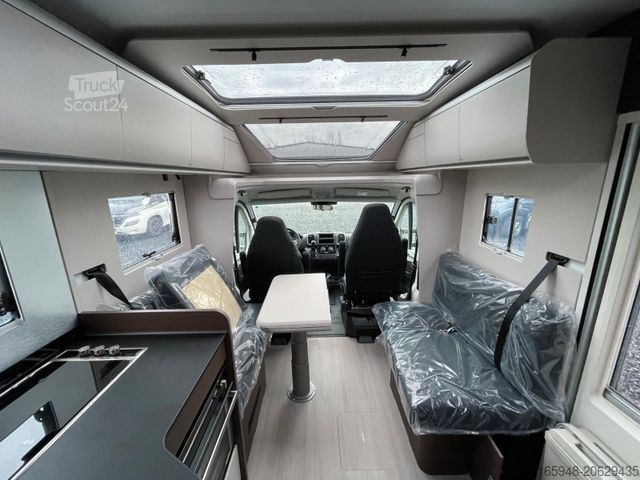 Camping-car semi-intégré ADRIA Coral Supreme 670 DL *4,4T*Leder*Automatik