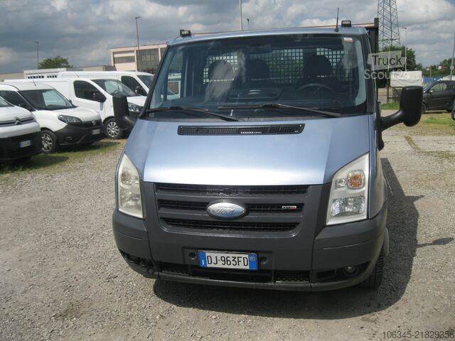 Kuorma-auto kiinteällä lavalla Ford Transit 350