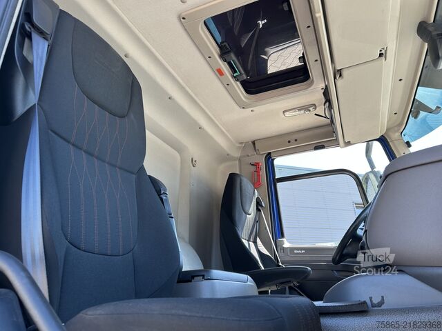 Koffer DAF CF 230 FA / 543 dkm / Tacho V2 / Box / Schuifze...