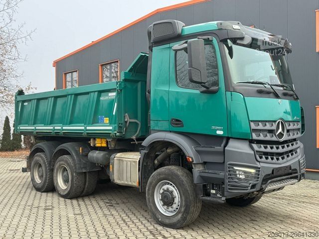 Trójstronna wywrotka MERCEDES-BENZ Arocs 3351 6x6 Kipper Bordmatic Meiller