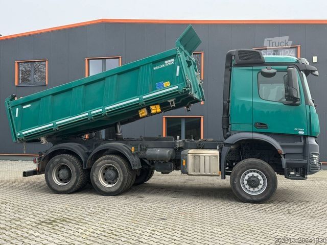 Trójstronna wywrotka MERCEDES-BENZ Arocs 3351 6x6 Kipper Bordmatic Meiller