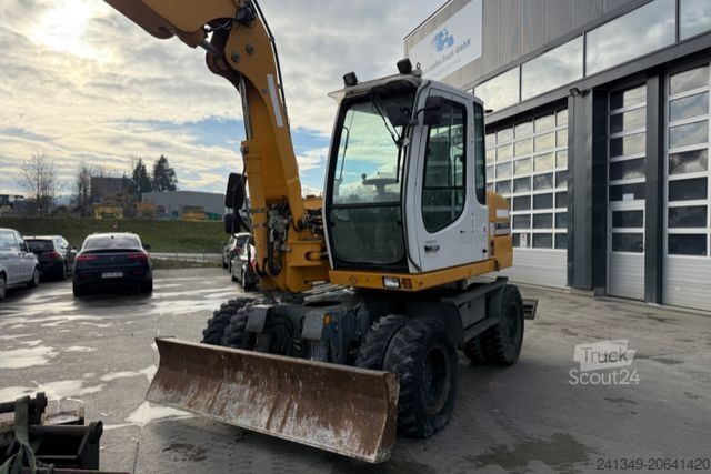 Другое LIEBHERR 309 Litronic Spitzhammer/ 2xSchaufeln