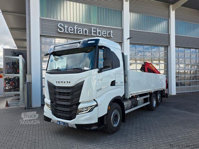 Plattform trailer Iveco X-Way AD280X49Y Palfinger PK 19.001 SLD5 Funk