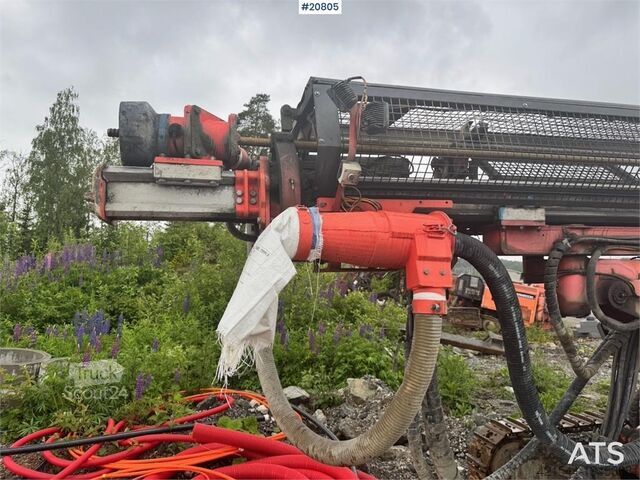 Maskin for jordboring Sandvik Dino DC400RI Drilling Rig.