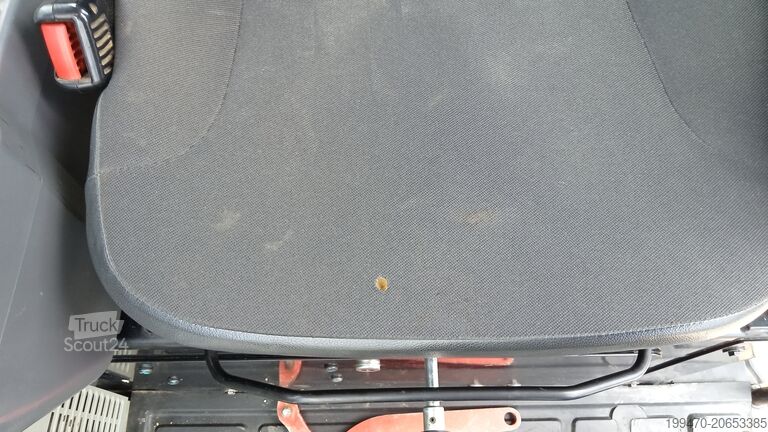 Мини багер < 7 t Caterpillar 303.5E2 CR with 3 buckets