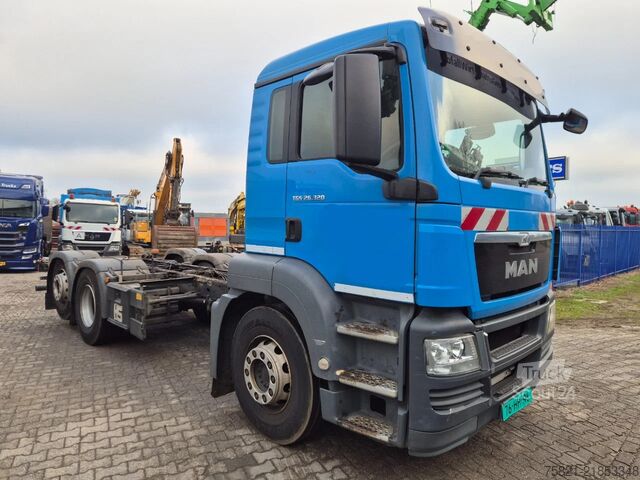 Podvozok s kabínou MAN TGS 26.320