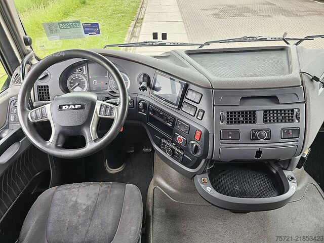 Standard-SZM DAF XF 450 SPACECAB