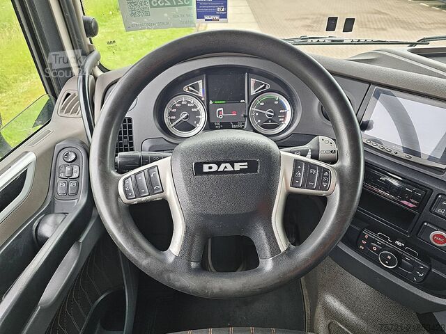 Standard-SZM DAF XF 450 SPACECAB