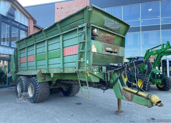 Trosilnik gnoja Bergmann TSW 1818S