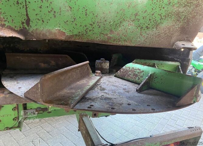 Trosilnik gnoja Bergmann TSW 1818S