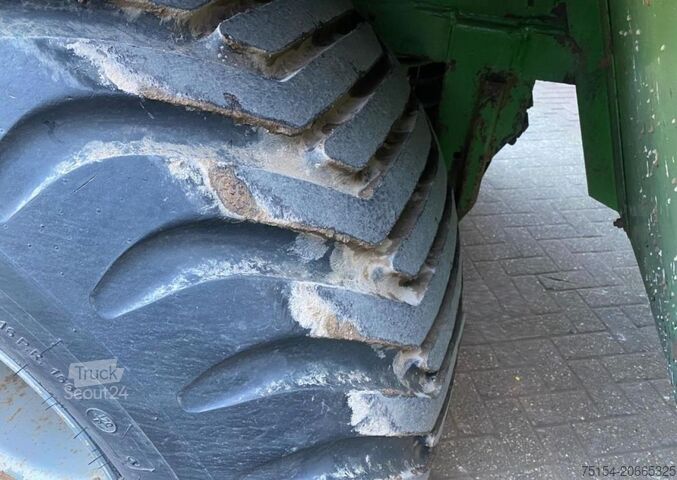 Trosilnik gnoja Bergmann TSW 1818S