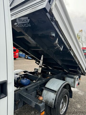 Doka trijų pusių savivartis 4x2 Iveco DAILY 35 C 13