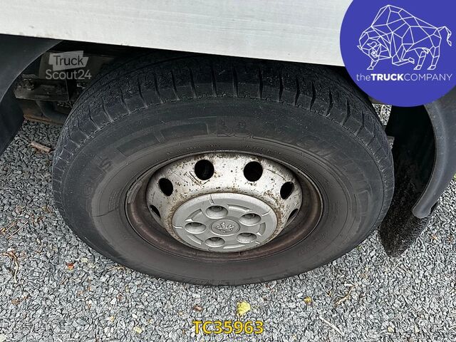 Lagaminas Peugeot Boxer 2.0 HDI BOX + LIFT