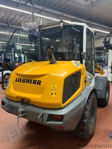 Kerekes rakodó LIEBHERR 506 C Radlader 4x4 Schaufel Schnellwechsler