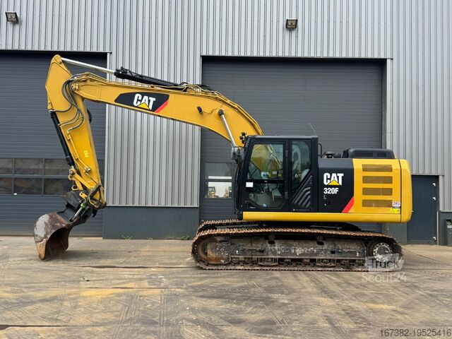 Raupenbagger Caterpillar 320FL incl. 3 x Bucket