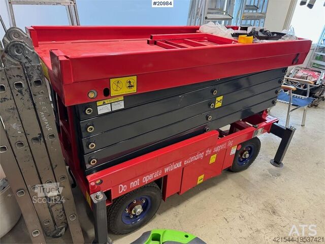 Saksinostin  MPSC scissor lift