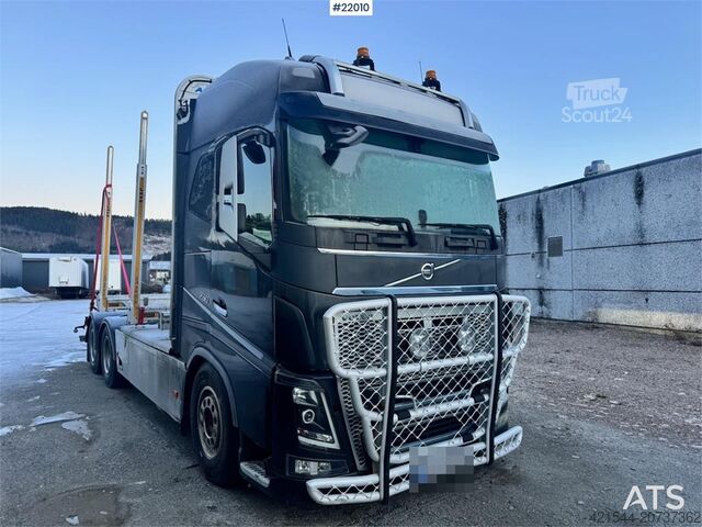 Timmertransportör Volvo FH750 6x4 Timber truck. Without crane.