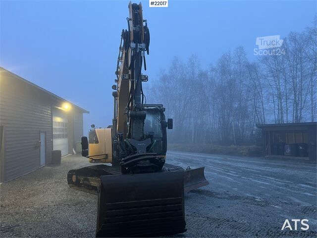 Rupsgraafmachine Liebherr R914 k STD excavator w/ rototilt, sanding bucket a