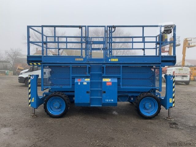 šķērveida pacēlājs Genie GS4390 - 15,11m, diesel, 4x4