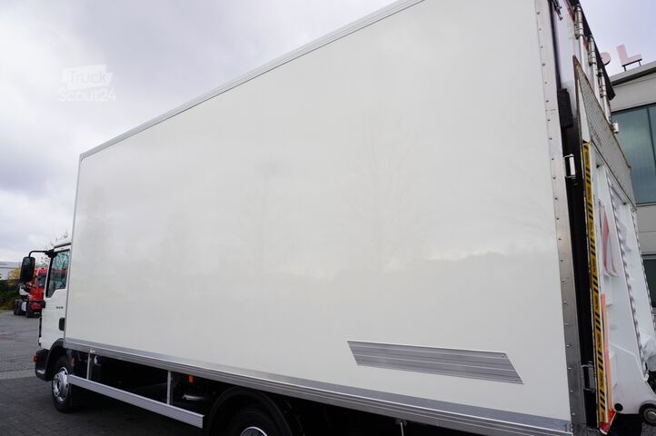 Camion refrigerato MAN TGL 12.190 / 14 EPAL Refrigerator/3units