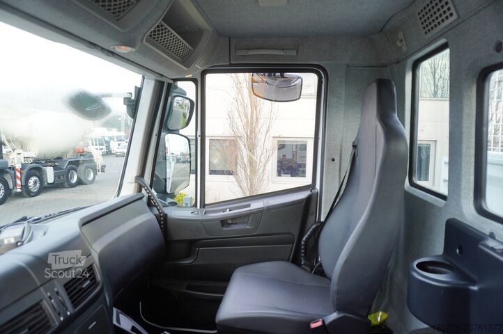 Platform kamyonlar Iveco Stralis X-Way 310 4x2 E6 / Fassi F155