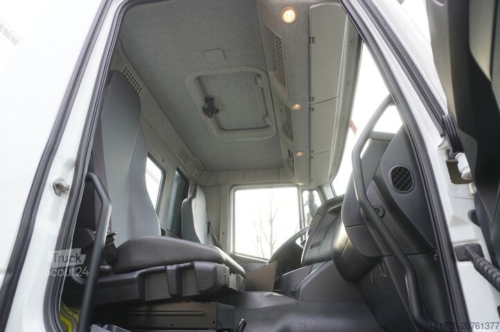 Platform kamyonlar Iveco Stralis X-Way 310 4x2 E6 / Fassi F155