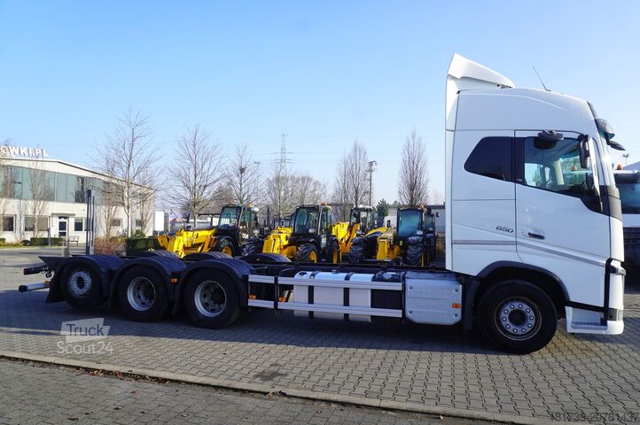 привідний вузол Volvo FH 650 8x4 / Truck chassis / steered 4th