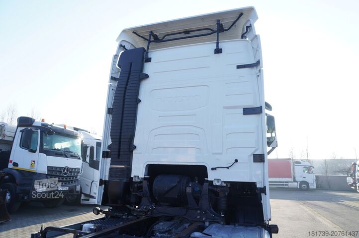 привідний вузол Volvo FH 650 8x4 / Truck chassis / steered 4th