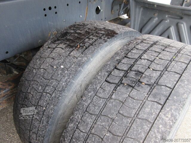 Damperli kamyon mercedes-benz 1218 Atego 3-S-Ki, Kran,Greifersteuerung,Doka